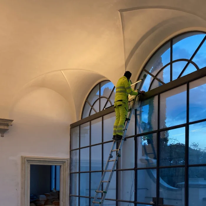 Illuminazione interni di villa Morril a Firenze